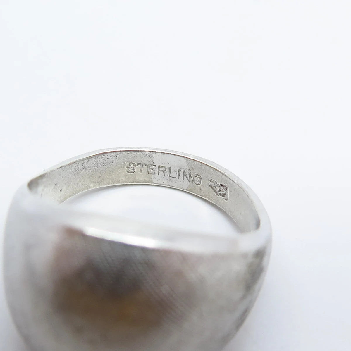 925 Sterling Silver Vintage Vargas Textured Ring Size 7.75