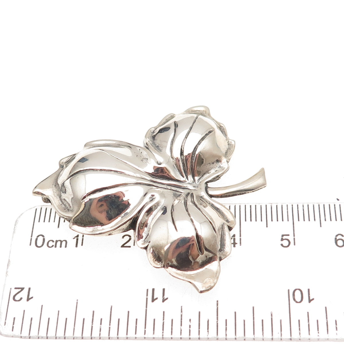 Danecraft 925 Sterling Silver Vintage Floral Leaf Oxidized Pin Brooch