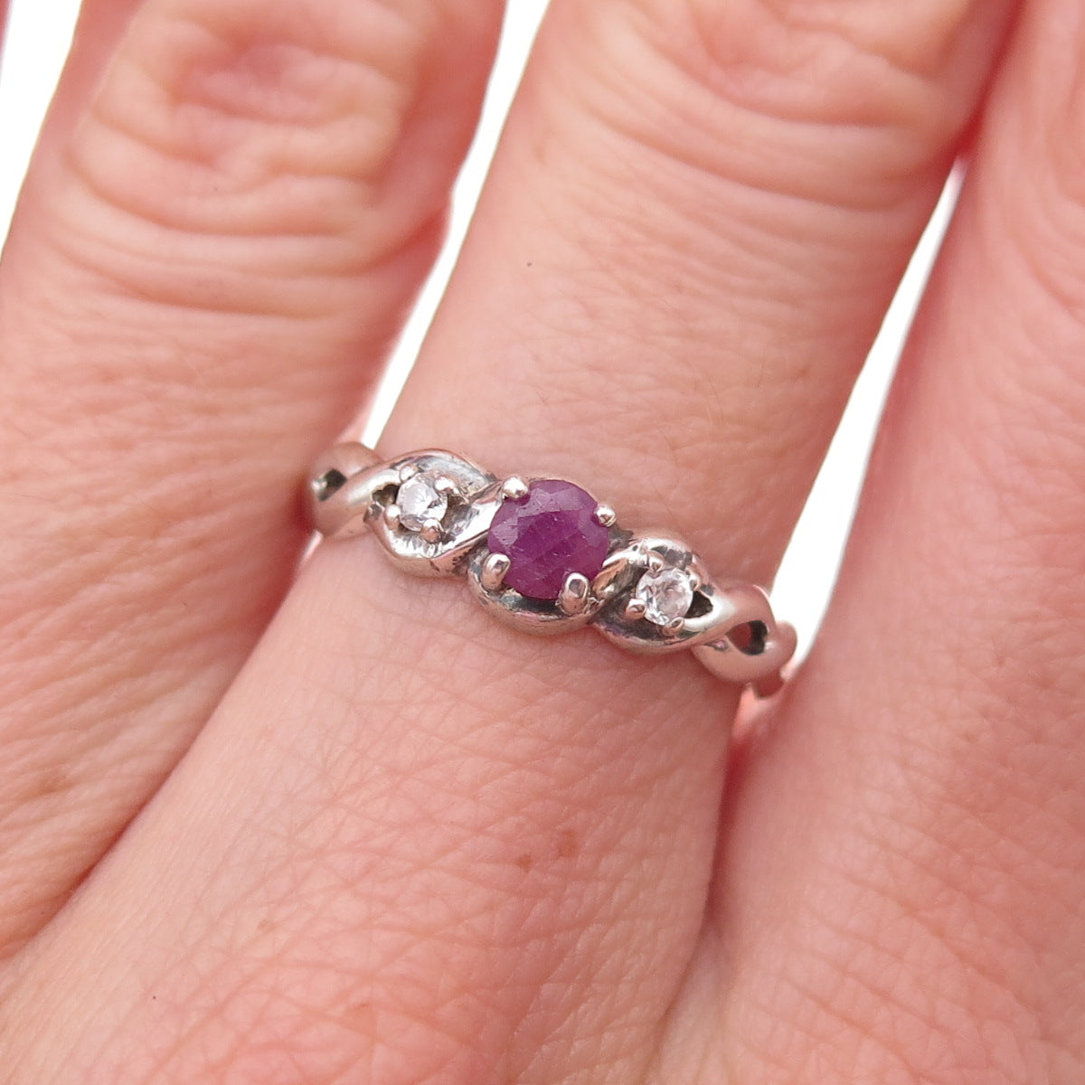 925 Sterling Silver Vintage Real Ruby & C Z Woven Band Ring Size 7