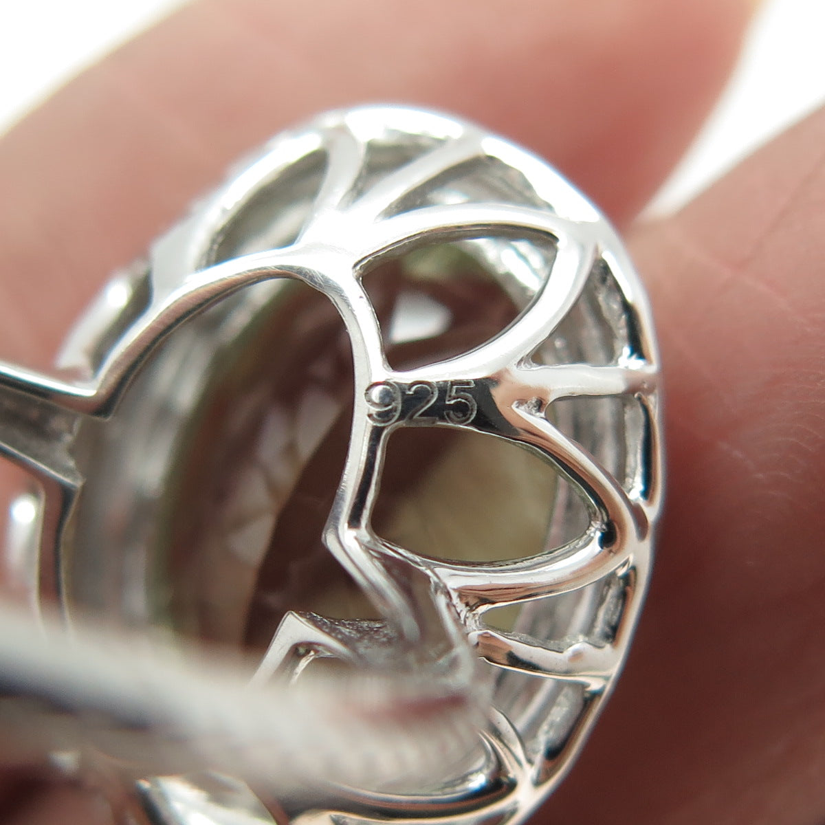 925 Sterling Silver Oval-Cut Green Amethyst Gemstone Twisted Ring Size 6.75