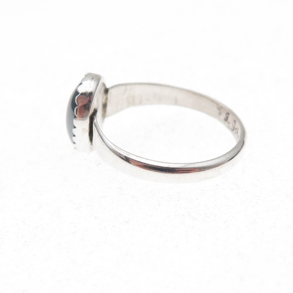 J. John Navajo Old Pawn 925 Sterling Silver Vintage Hematite Tribal Ring Size 7