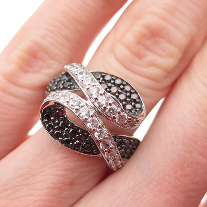 KEY STAR 925 Sterling Silver Round-Cut Black & White C Z Bypass Ring Size 5