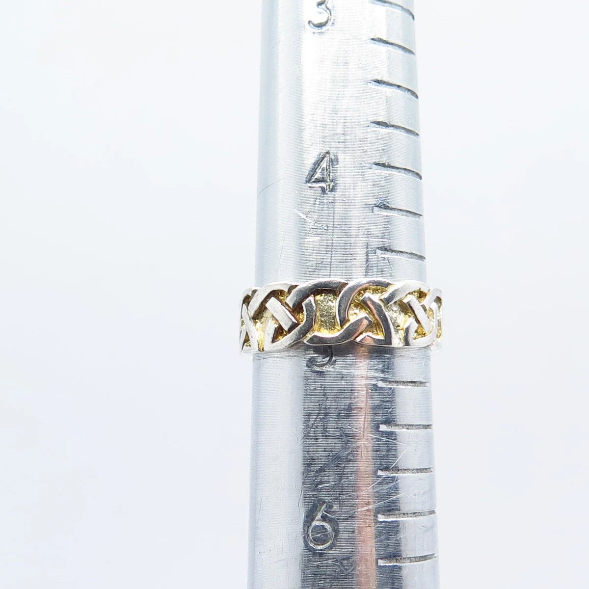 925 Sterling Silver Vintage Celtic Band Ring Size 4.5