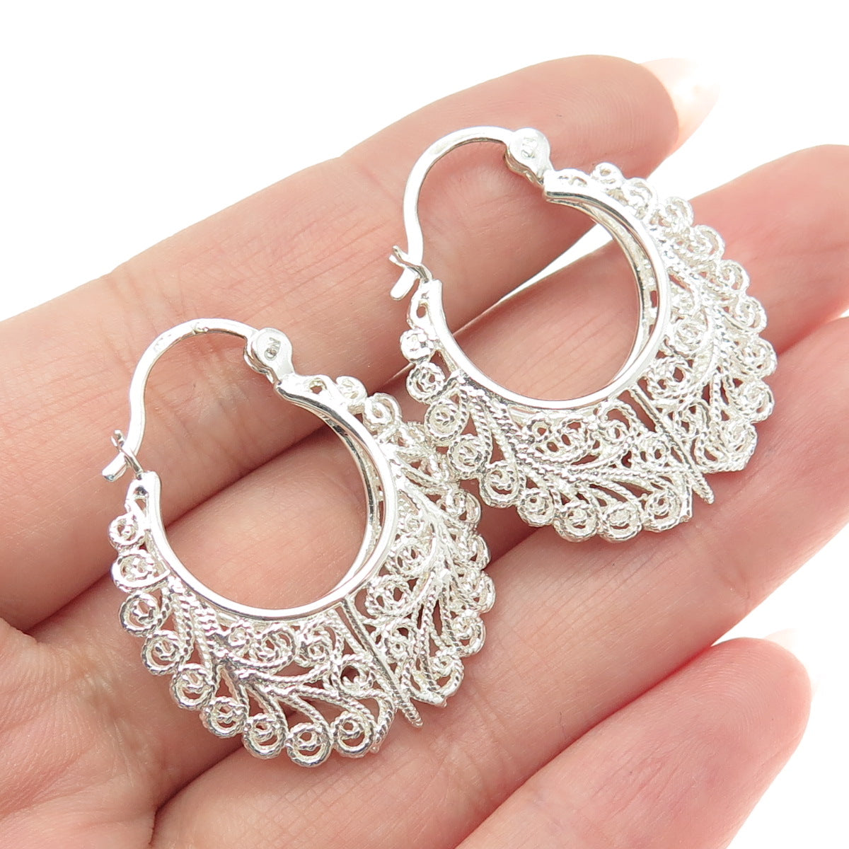 925 Sterling Silver Vintage Ornate Filigree Hoop Earrings