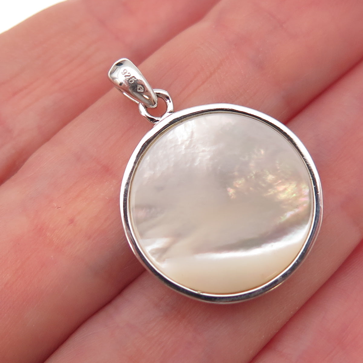 925 Sterling Silver Vintage Real MOP Angel Heart Charm Pendant