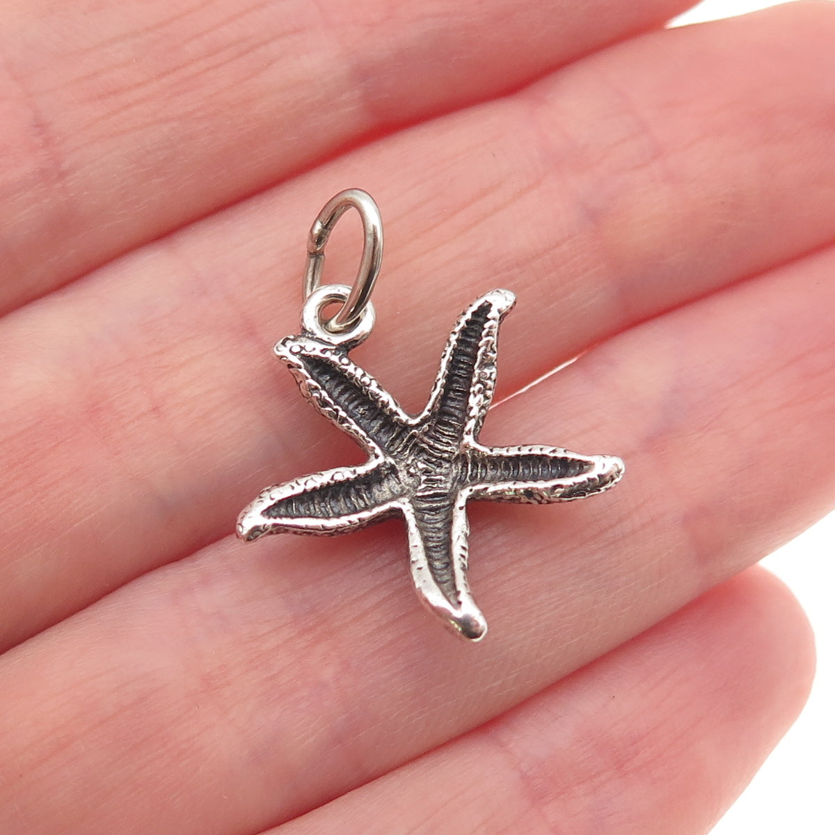 Beau 925 Sterling Silver Vintage Starfish Oxidized Mini Charm Pendant