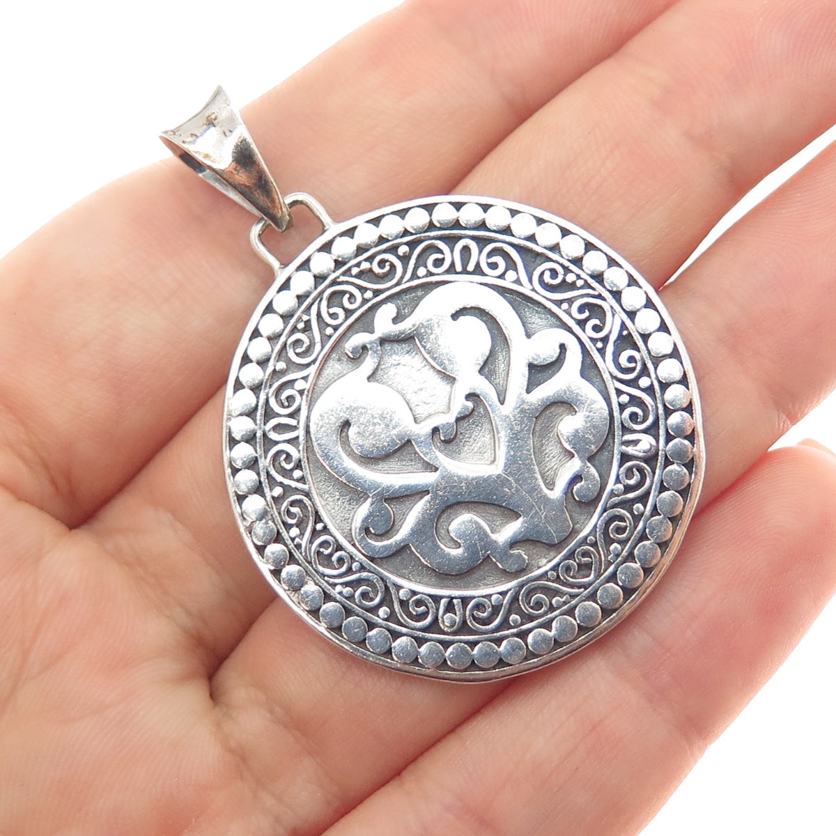 925 Sterling Silver Vintage Floral Dotted Charm Pendant