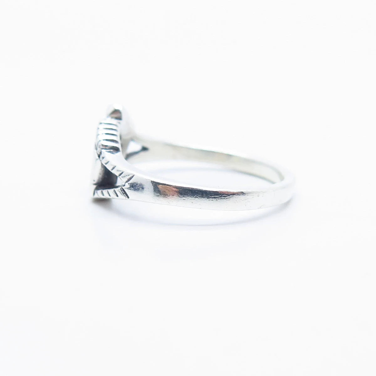 925 Sterling Silver Vintage Footprint Ring Size 5.75