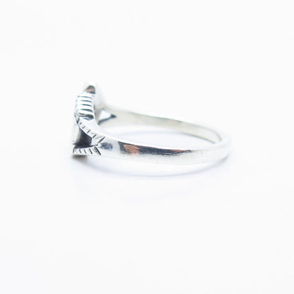 925 Sterling Silver Vintage Footprint Ring Size 5.75