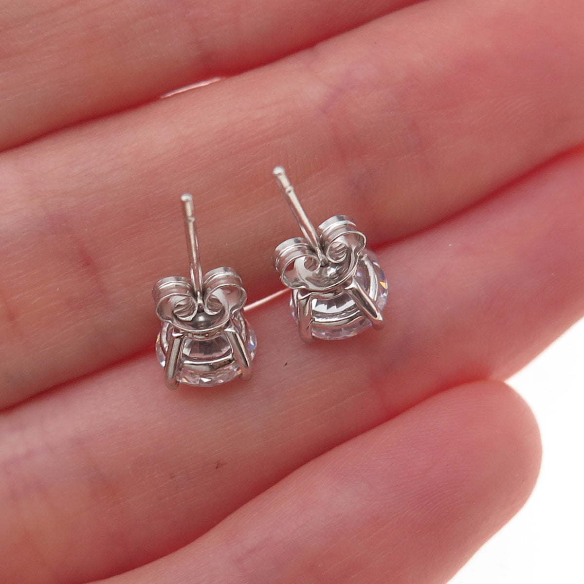 925 Sterling Silver Round-Cut C Z Stud Earrings