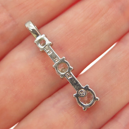 925 Sterling Silver Graduated Round-Cut C Z Bar Pendant