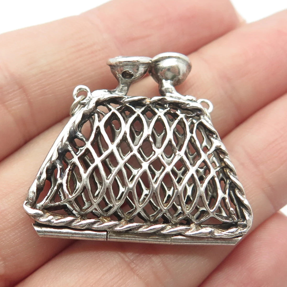 925 Sterling Silver Vintage C Z Ladies Pouch Necklace Central Part
