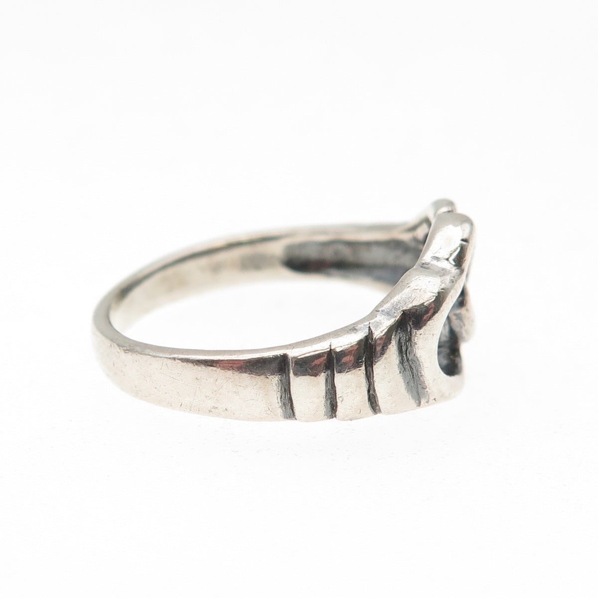 925 Sterling Silver Vintage Modernist Interlocked Heart Ring Size 7.75