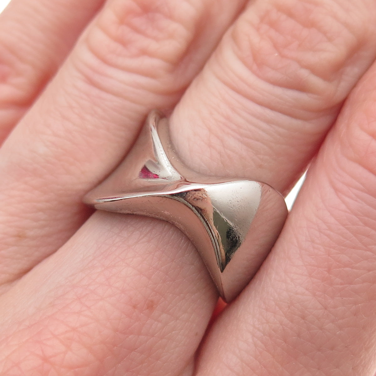 925 Sterling Silver Vintage Modernist Oxidized Ring Size 6.5