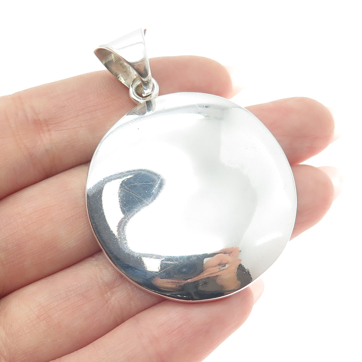 SILPADA 925 Sterling Silver Vintage Smooth Round Disc Pendant