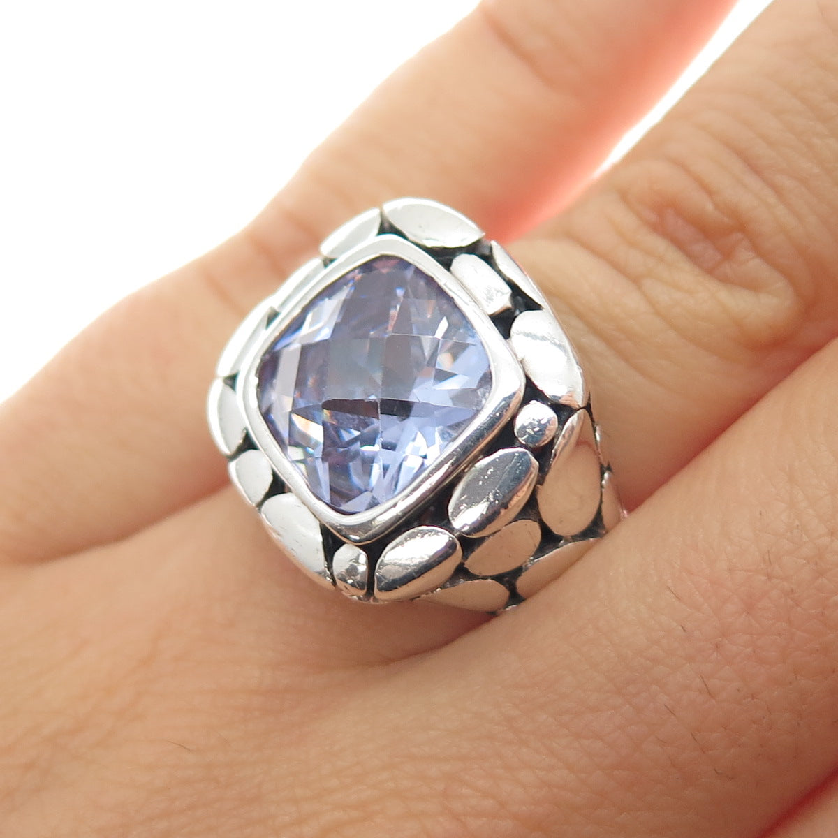 925 Sterling Silver Vintage Lavender C Z Kali Dotted Modernist Ring Size 6