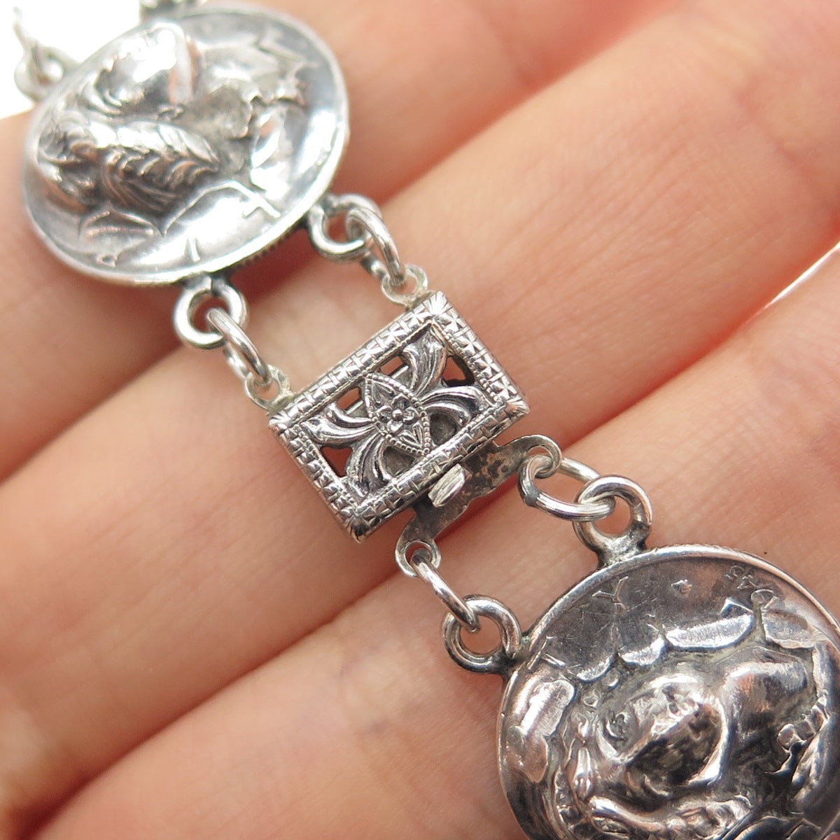 925 & 900 Silver Antique 1916-1945 One Mercury Dime Repousse Coin Bracelet 7.25"