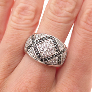 925 Sterling Silver Round-Cut Black & White C Z Zig Zag Ring Size 6.75