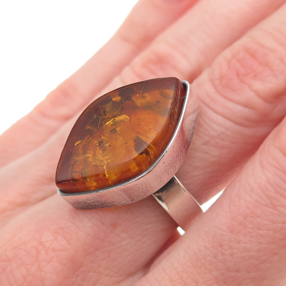 925 Sterling Silver Vintage Real Amber Modernist Oxidized Ring Size 6.75