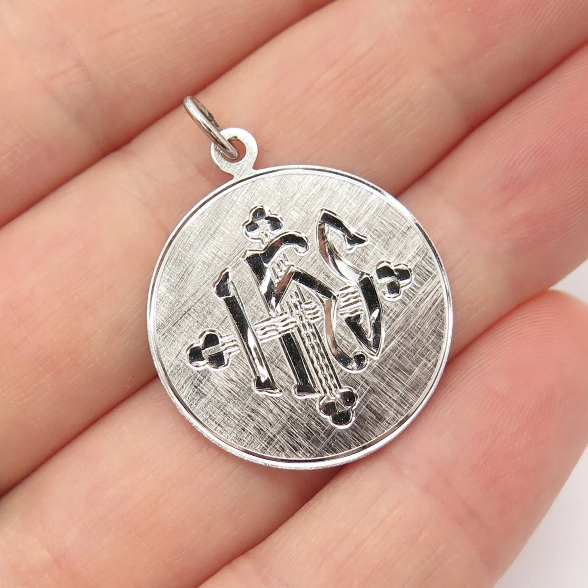 925 Sterling Silver Vintage Griffith & Sons Co Striped Pendant