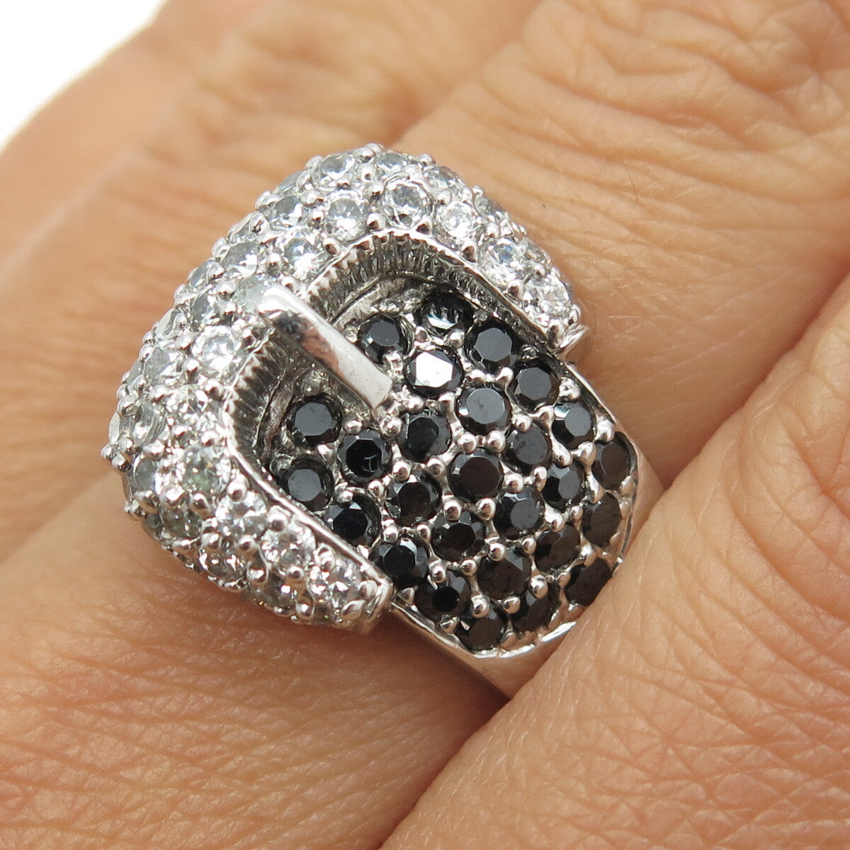 925 Sterling Silver Round-Cut Black & White C Z Belt Ring Size 8