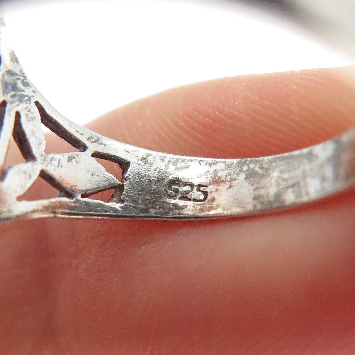 925 Sterling Silver Vintage Flower Oxidized Ring Size 8