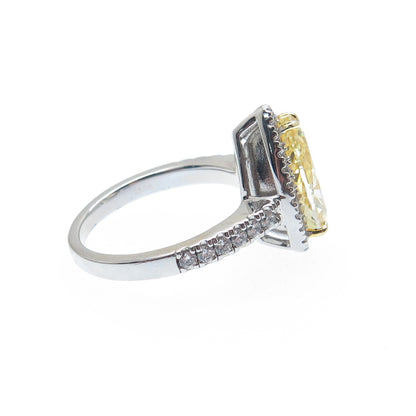 925 Sterling Silver Canary Pear-Cut & White Round-Cut Shaped C Z Ring Size 6.25