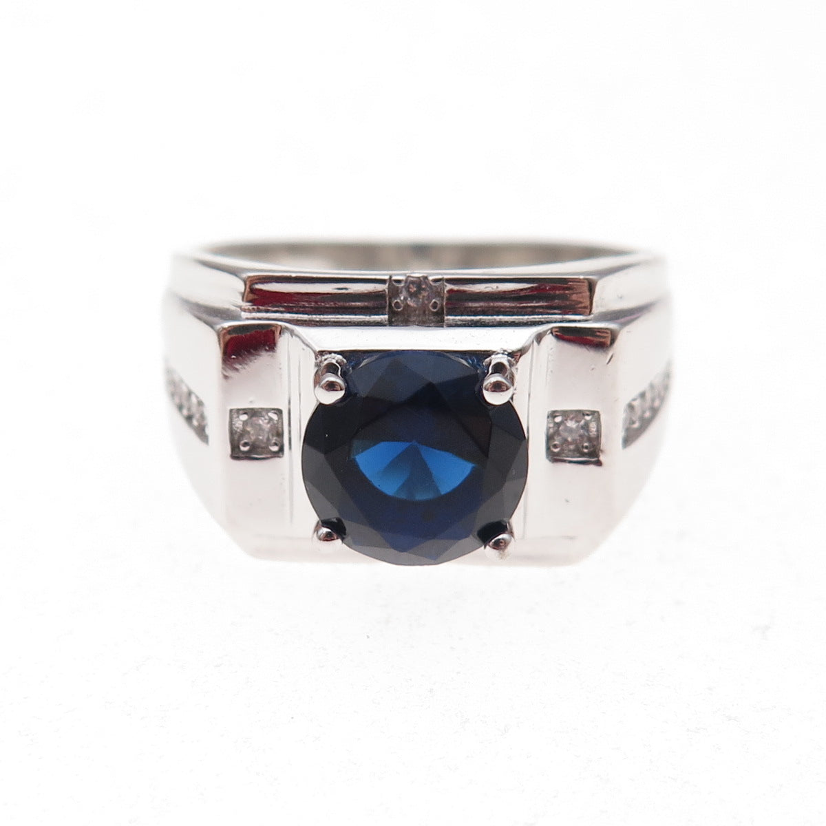 925 Sterling Silver Round-Cut Blue & White C Z Ring Size 8.5