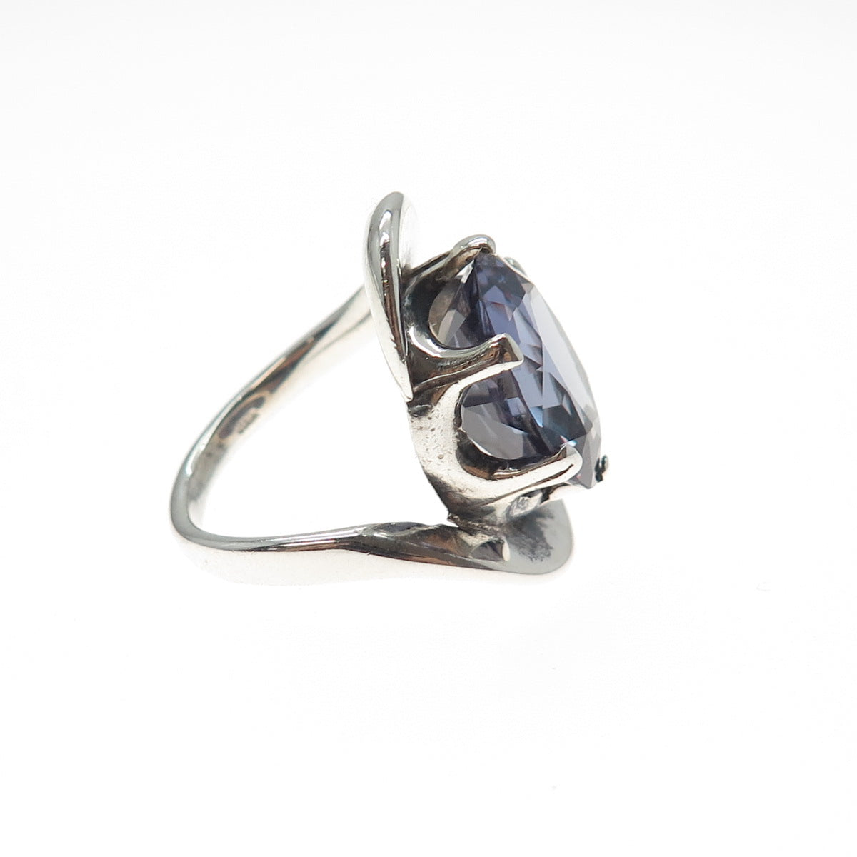 925 Sterling Silver Vintage Lab-Created Peacock Sapphire Modernist Ring Size 5