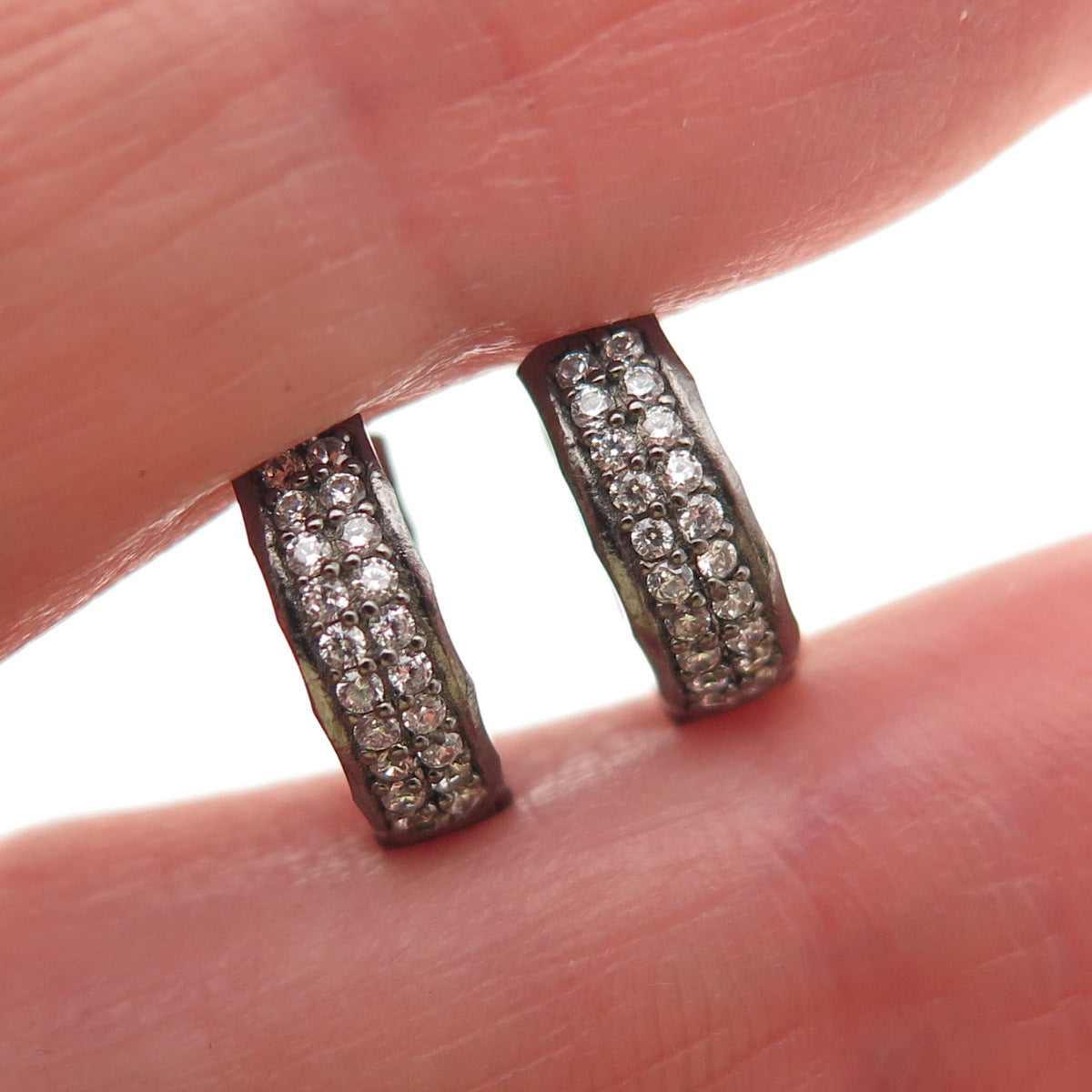 925 Sterling Silver Black Rhodium Round-Cut C Z Hoop Earrings