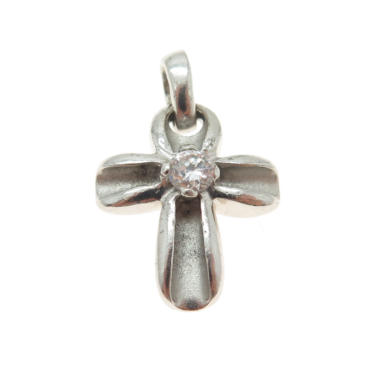 925 Sterling Silver Vintage Round-Cut C Z Petal Cross Minimalist Pendant