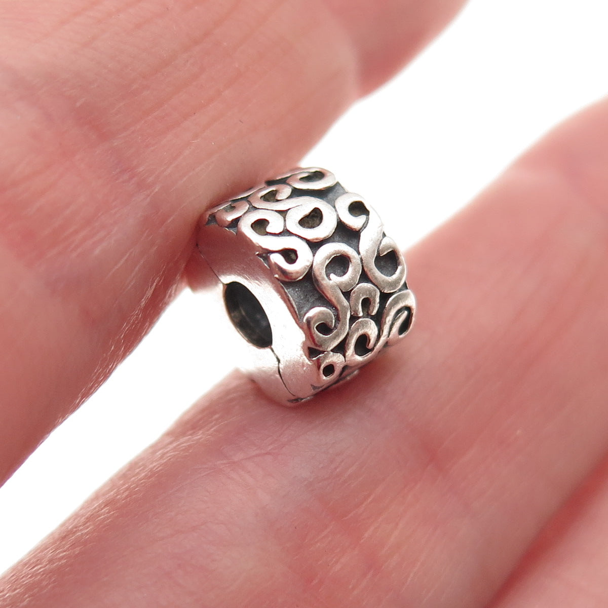 Pandora 925 Sterling Silver S Swirl Clip Charm