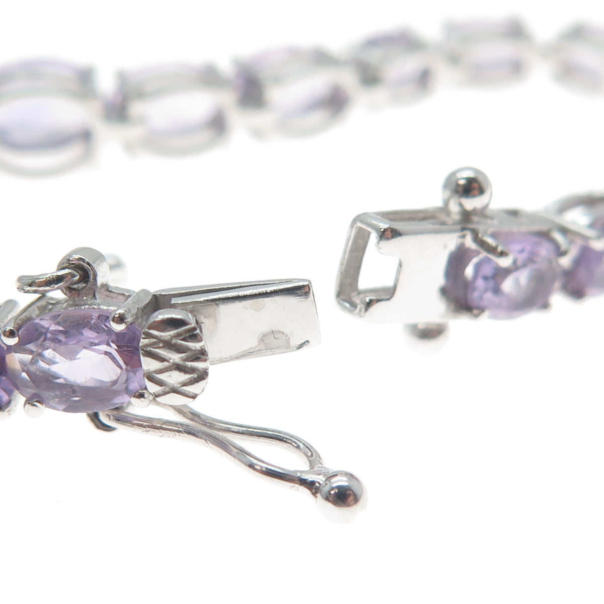 925 Sterling Silver Real Graduated Oval-Cut Amethyst Tennis Link Bracelet 7.5"
