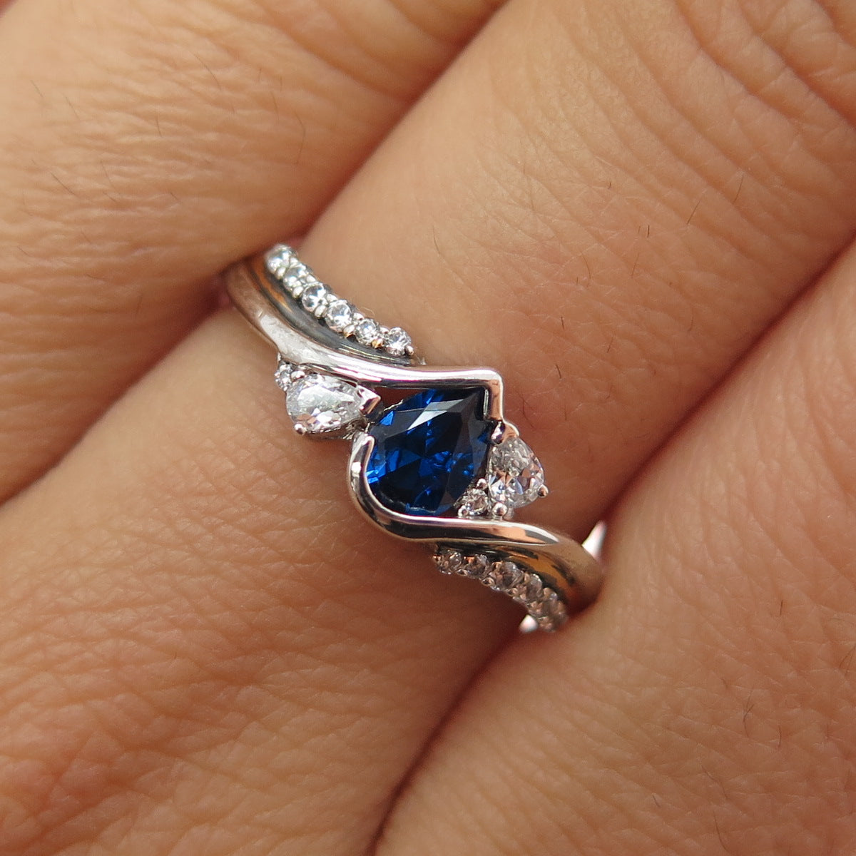 BGE BRADFORD 925 Sterling Silver Lab-Created Sapphire & C Z Ring Size 7.75