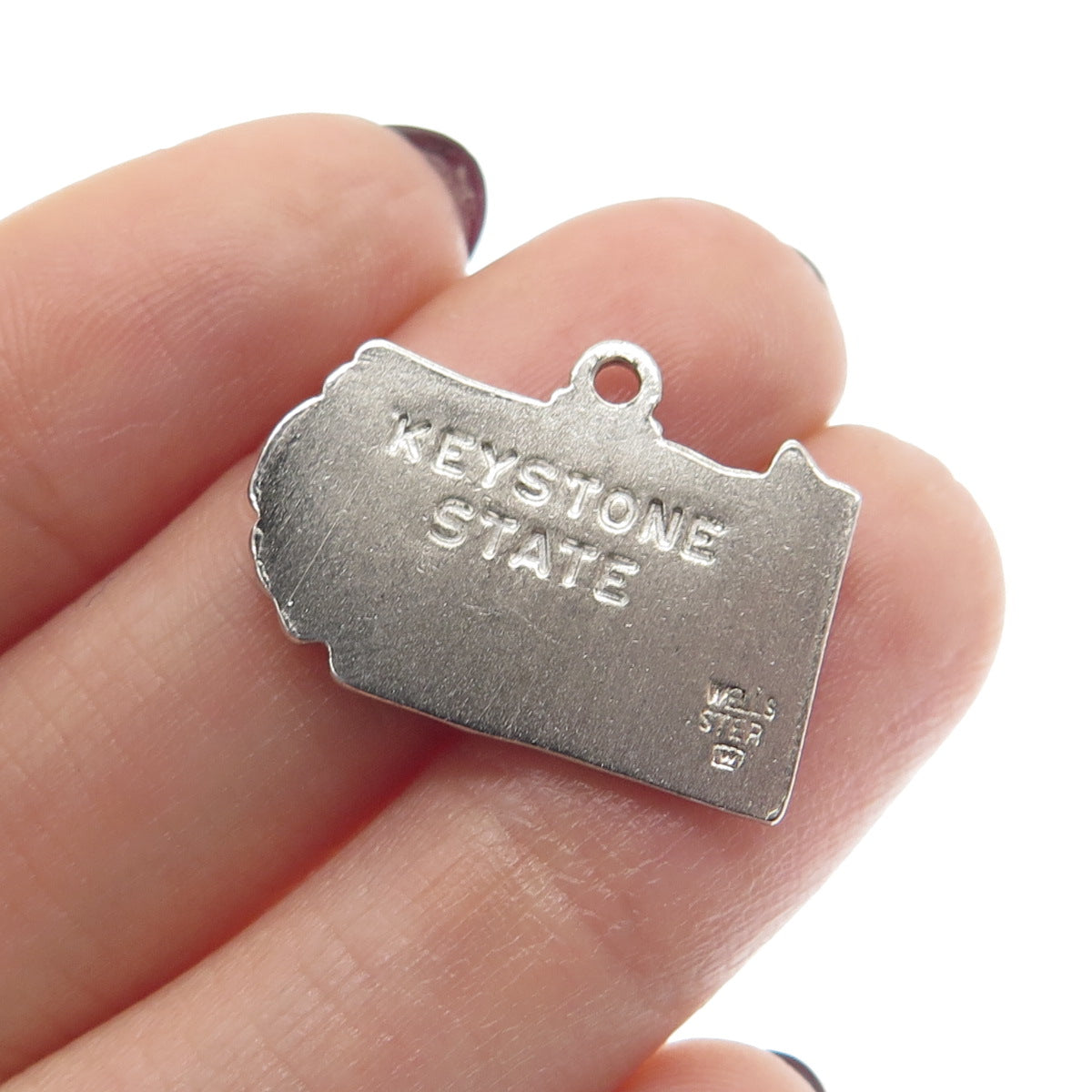 WELLS 925 Sterling Silver Vintage "Pennsylvania" State Map Pendant