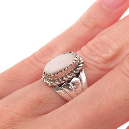 Old Pawn 925 Sterling Silver Vintage Southwestern MOP Tribal Ring Size 5.75