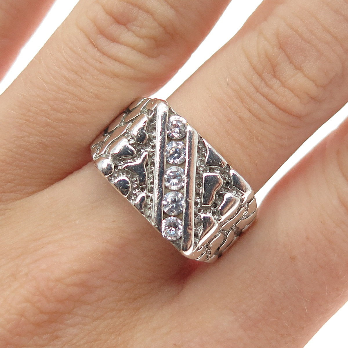 925 Sterling Silver Vintage Round-Cut C Z Dragon Skin Oxidized Ring Size 10.75