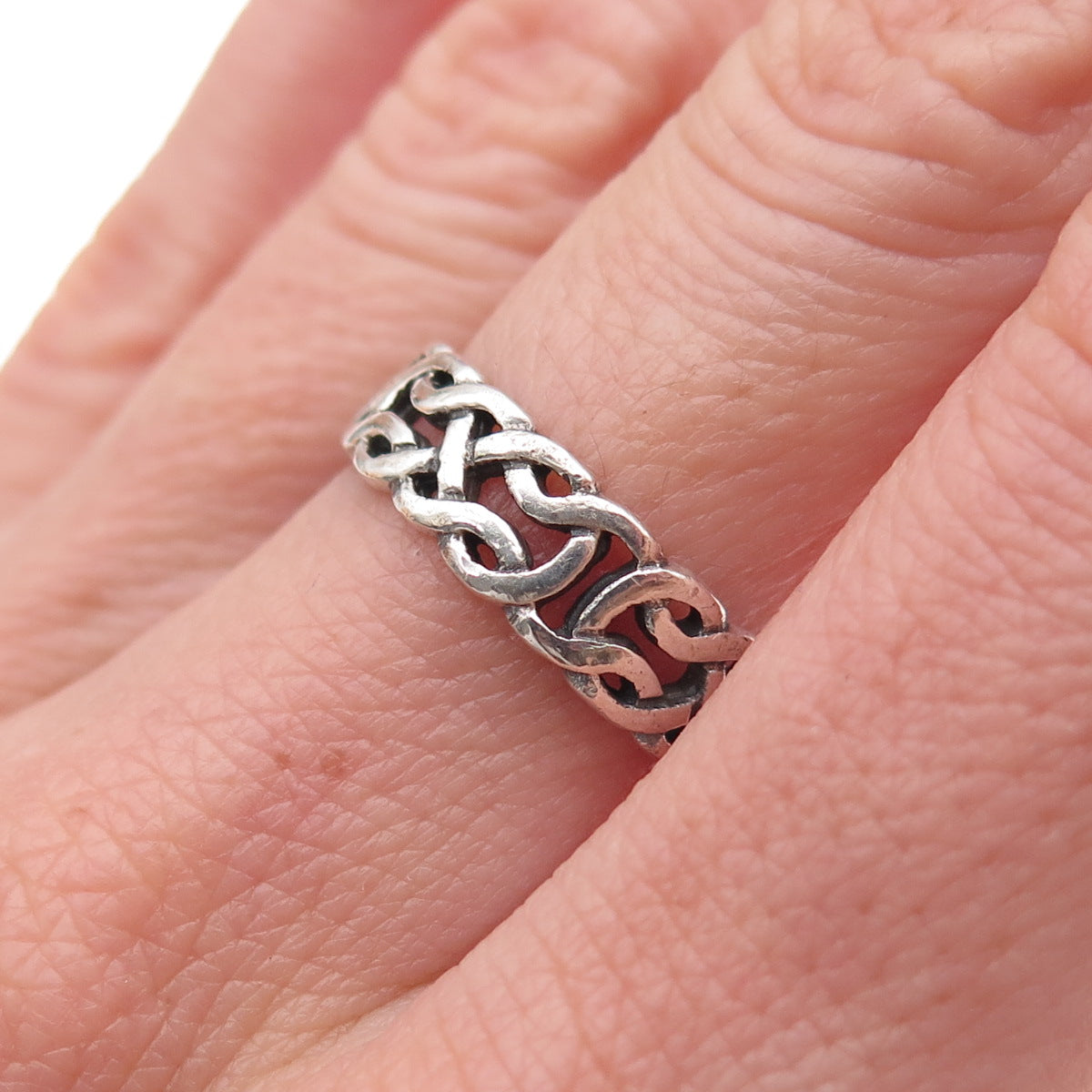 Peter Stone Sterling Silver Vintage Celtic Love Knot Oxidized Band Ring Size 7