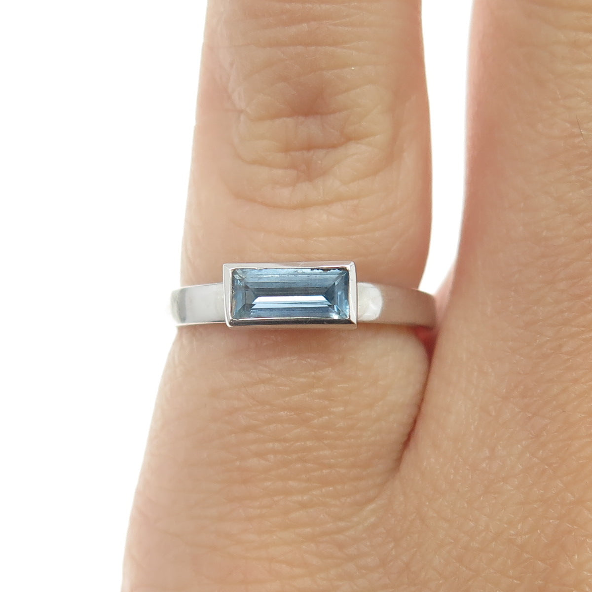 925 Sterling Silver Baguette-Cut Shaped Blue C Z Ring Size 4.75