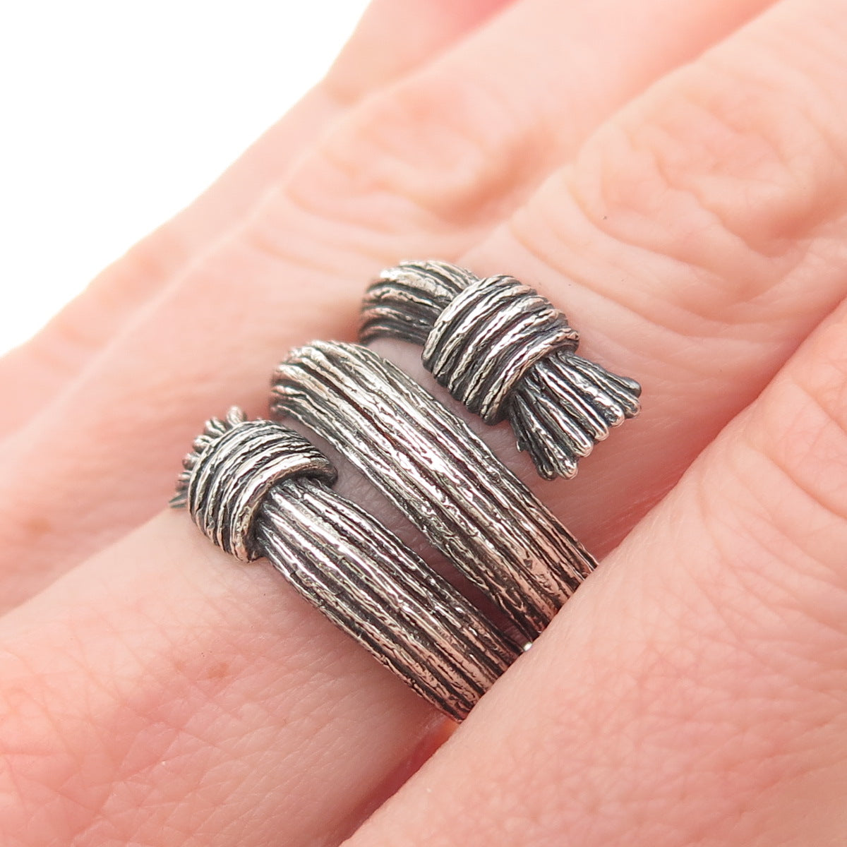 Bleue Burnham Sterling Silver London Adjustable Oxidized Spiral Ring Size 6.5