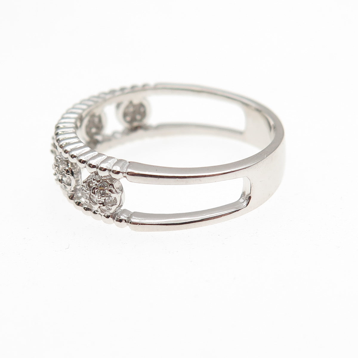 925 Sterling Silver Round-Cut C Z Band Ring Size 8.25