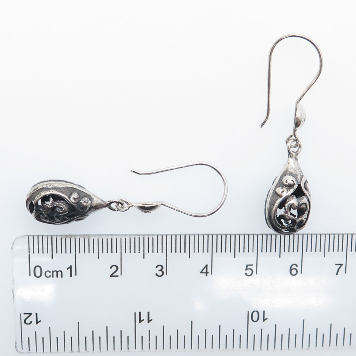 925 Sterling Silver Vintage Heart Teardrop Dangle Oxidized Earrings