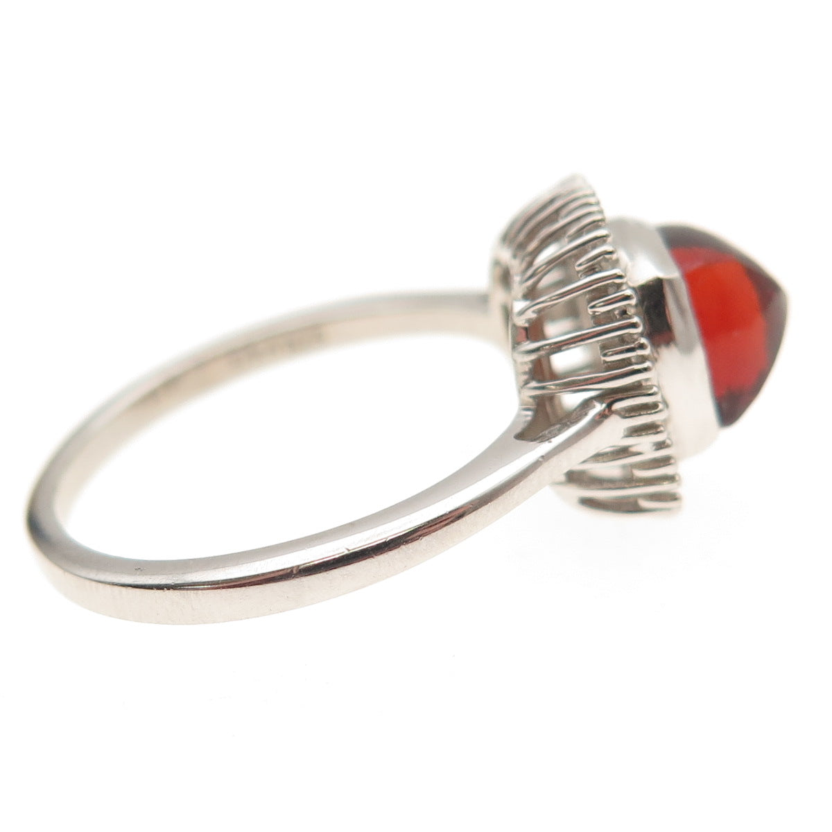 D'Joy 925 Sterling Silver Real Diamond & Red Garnet Ring Size 8