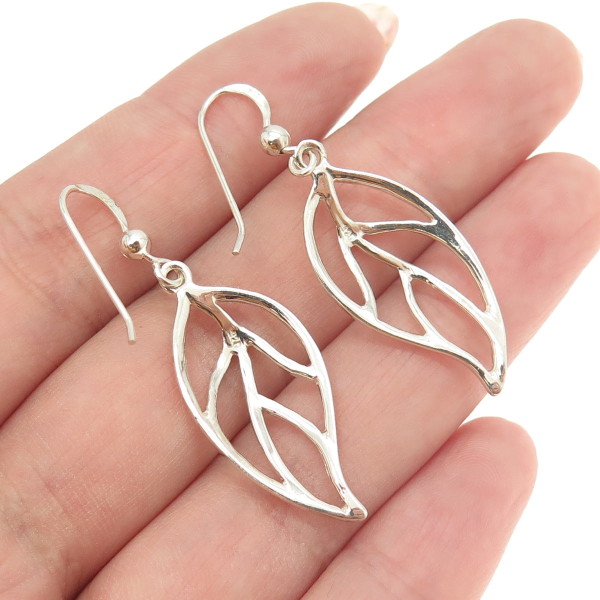 925 Sterling Silver Floral Leaf Dangling Earrings