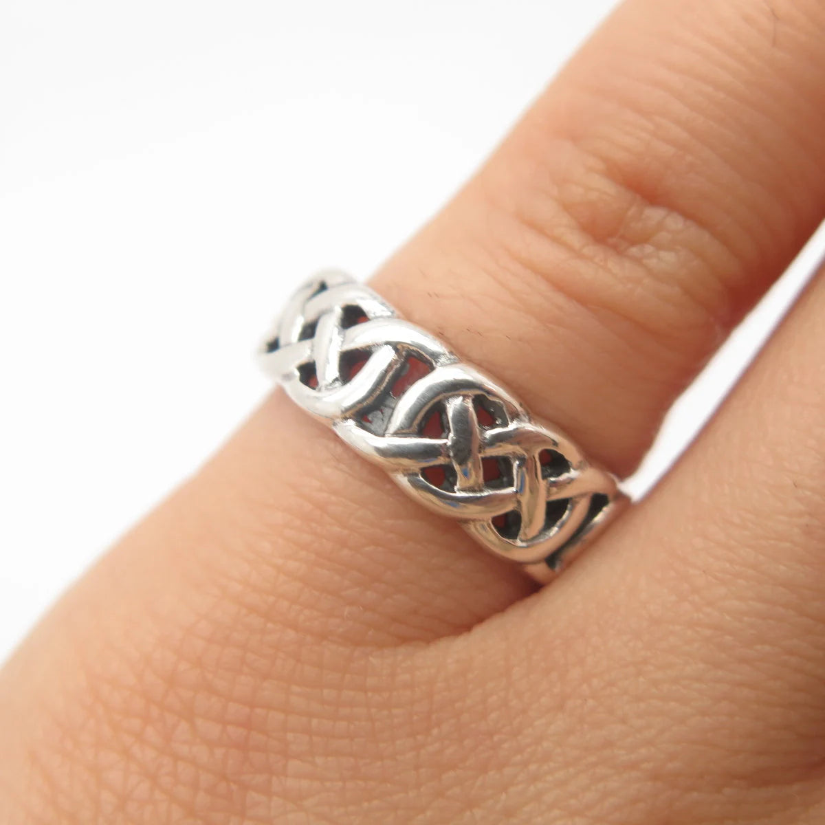 925 Sterling Silver Vintage Celtic Band Ring Size 5