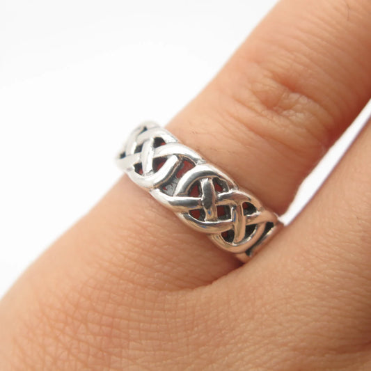 925 Sterling Silver Vintage Celtic Band Ring Size 5