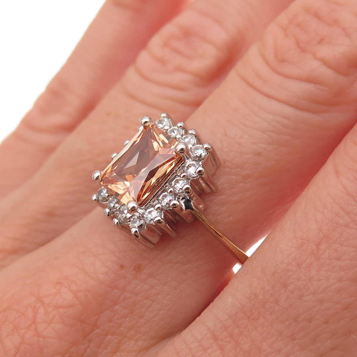 925 Sterling Silver 2-Tone Champagne & White C Z Bohemian Ring Size 8