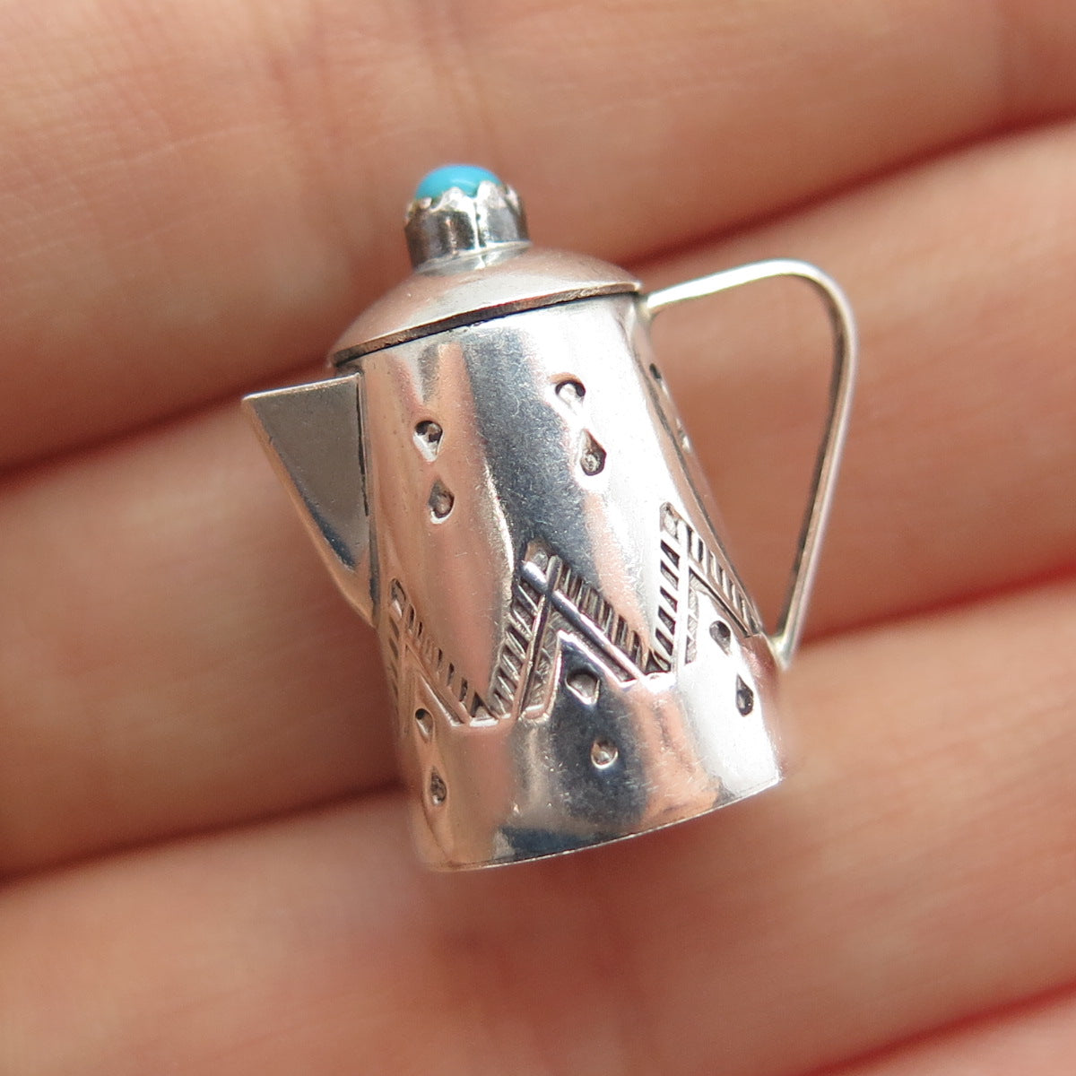 Elizabeth Margret Whitman Navajo Old Pawn Sterling Turquoise Teapot 3D Pendant