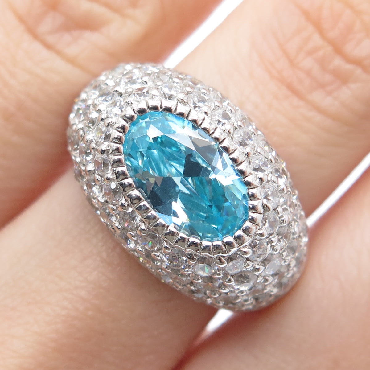 925 Sterling Silver ADI Blue Oval-Cut & White Round-Cut C Z Domed Ring Size 7.25