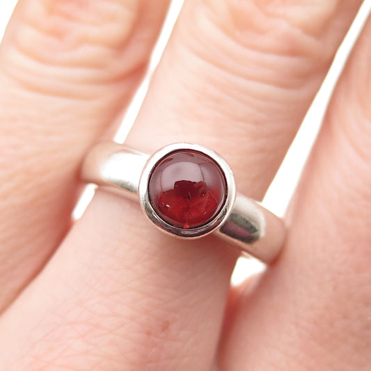 925 Sterling Silver Vintage Real Red Garnet Modernist Ring Size 8